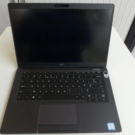 DELL Latitude 5300